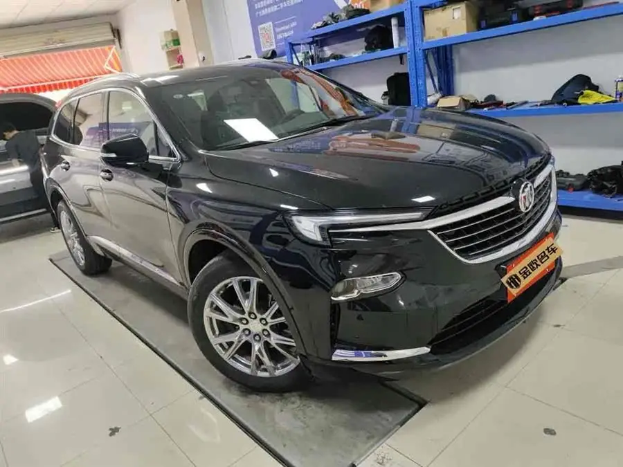 إنفيجن 2022 652T دفع رباعي فائق الفخامة 6 مقاعد