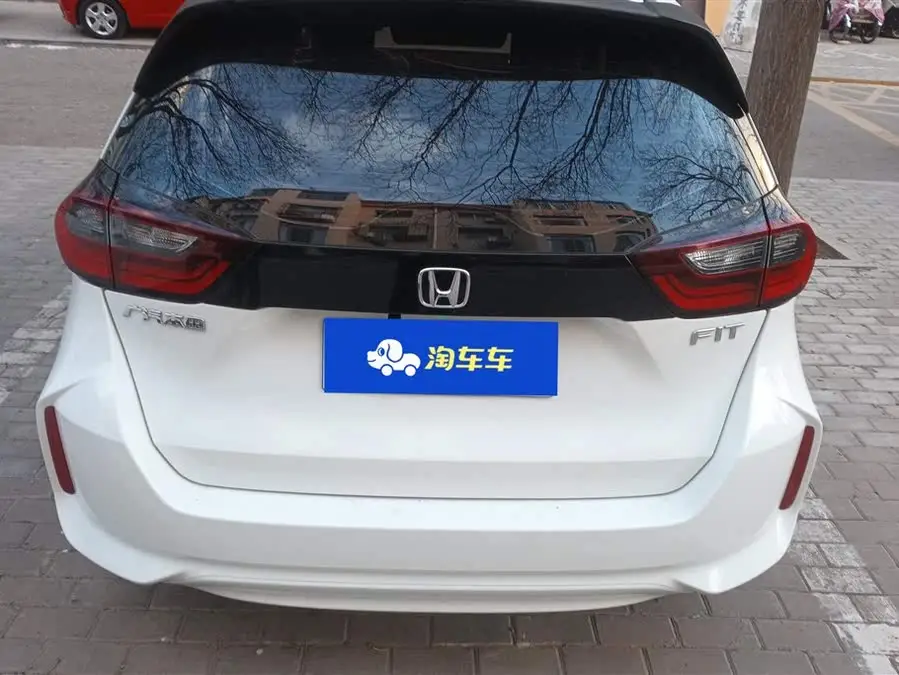 Fit 2021 1.5L CVT Tide Edition