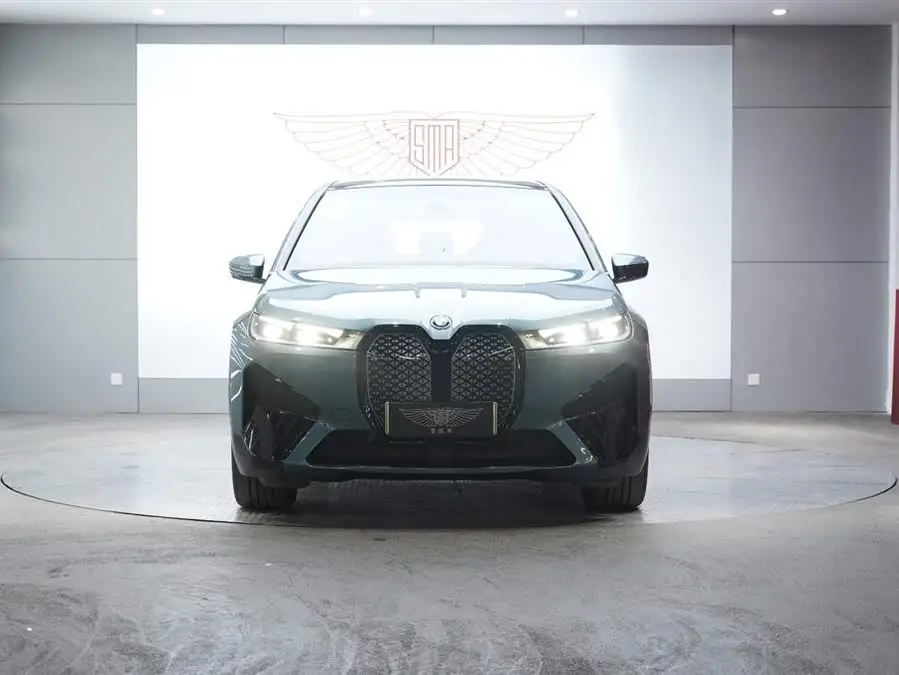 BMW iX 2022 xDrive40