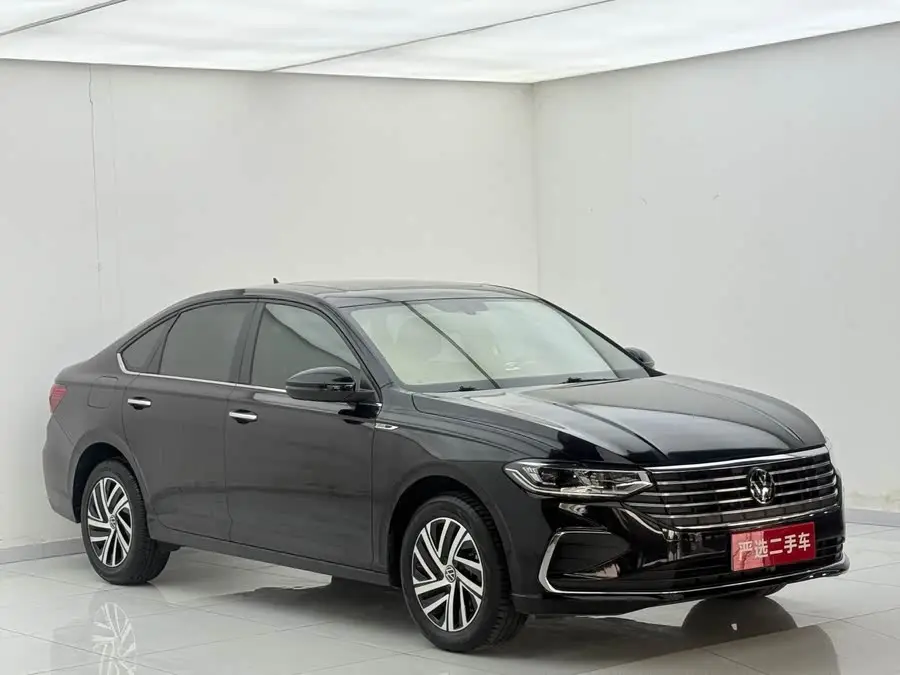 LAVIDA 2023 280TSI DSG Full Version