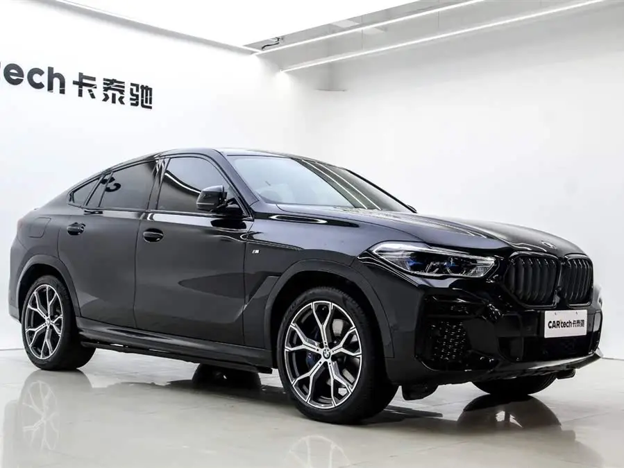 بي إم دبليو X6 2022 نسخة محدثة II xDrive40i حزمة رياضية M