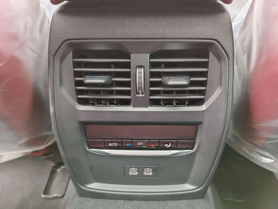 BMW i4 2023 eDrive40