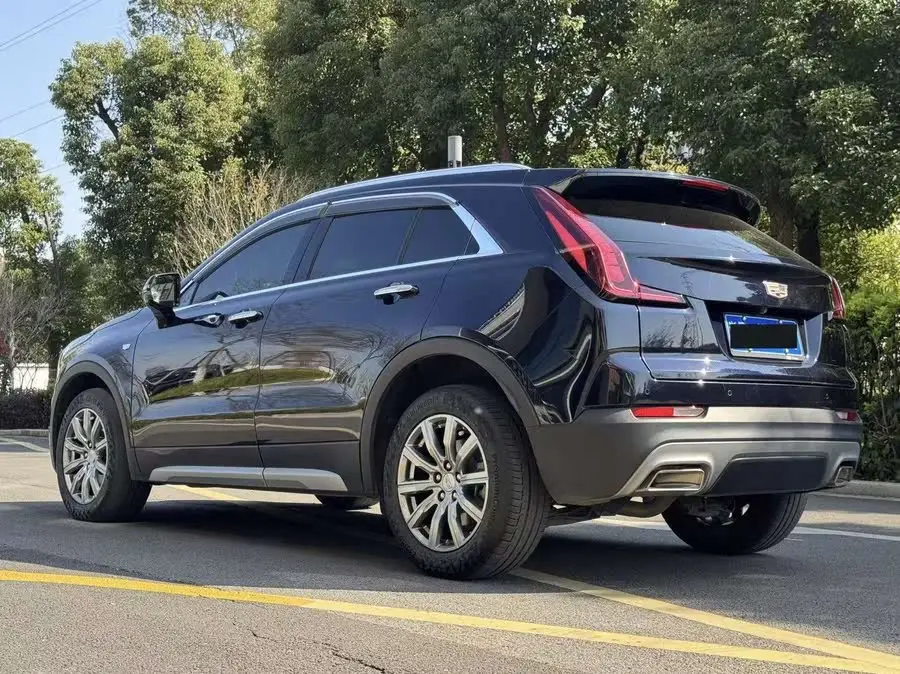 Cadillac XT4 2021 28T Front-wheel Drive Premium