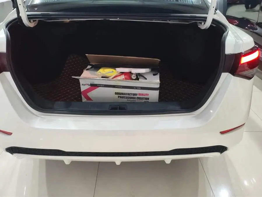 2022 نيسان سيلفي 1.6 لتر XL CVT إصدار الاستمتاع