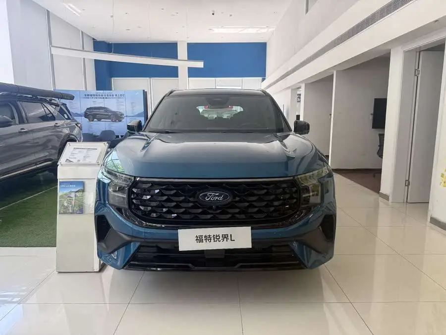 2023 Ford Edge Edge L 2.0T EcoBoost E Hybrid AWD Seven-seater ST-Line