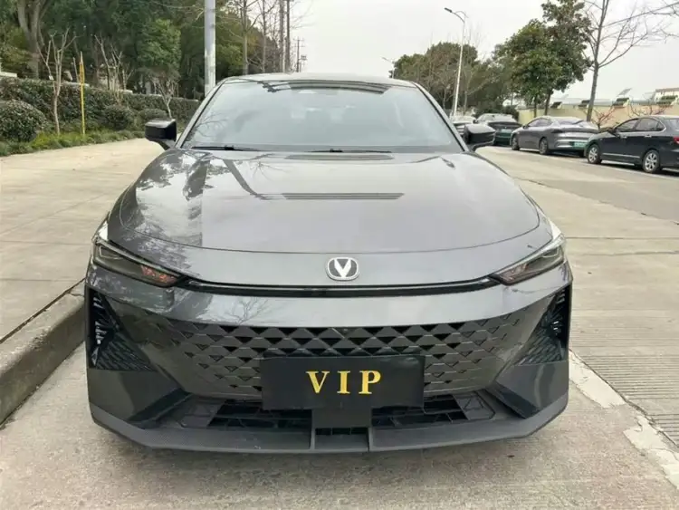 Changan UNI-V 2024 1.5T Premium