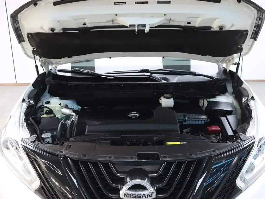 لؤلؤة 2021 2.5 لتر XL دفع ثنائي ذكي إصدار فاخر