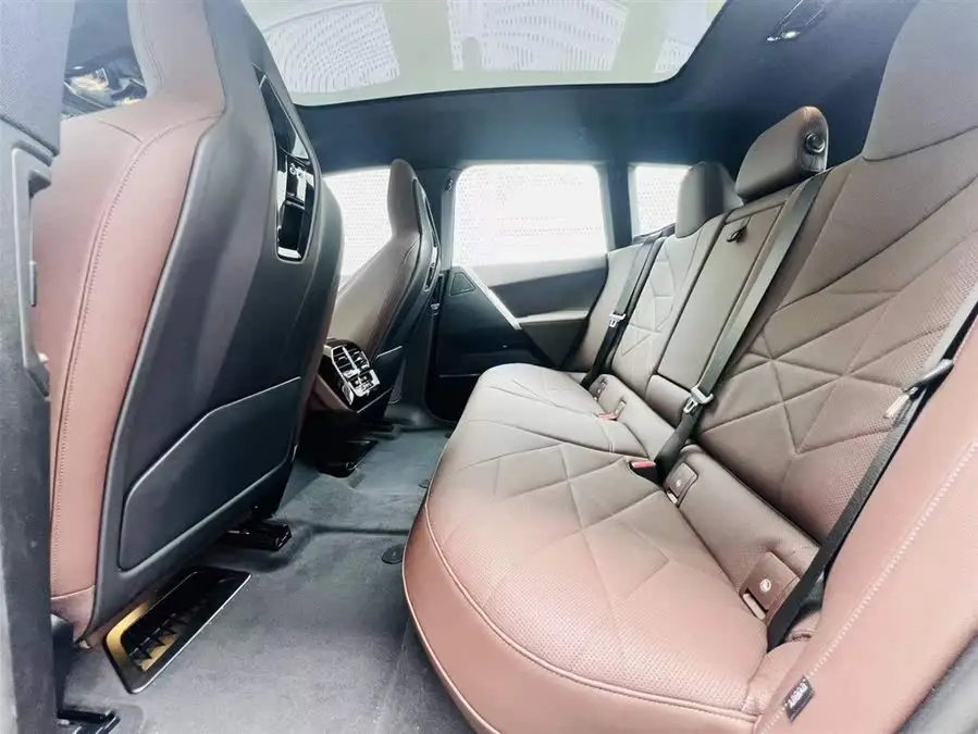 BMW iX 2022 xDrive50