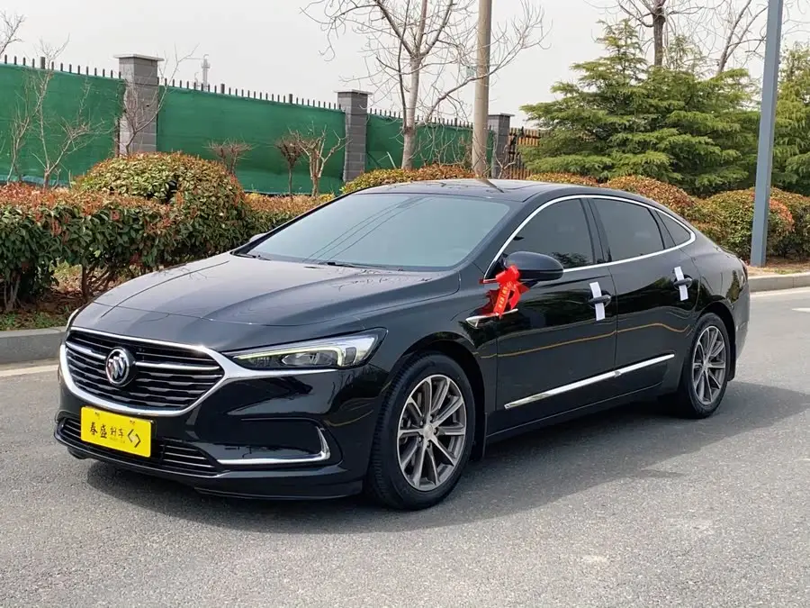 بيوك لاكروس 2021 652T فاخرة