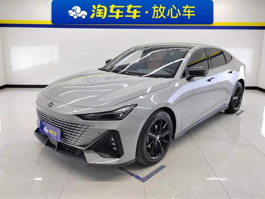 Changan UNI-V 2022 1.5T Premium