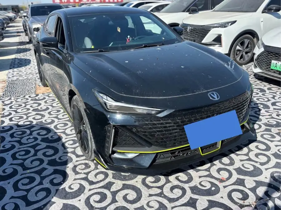 Changan UNI-V 2023 1.5T Sport Edition