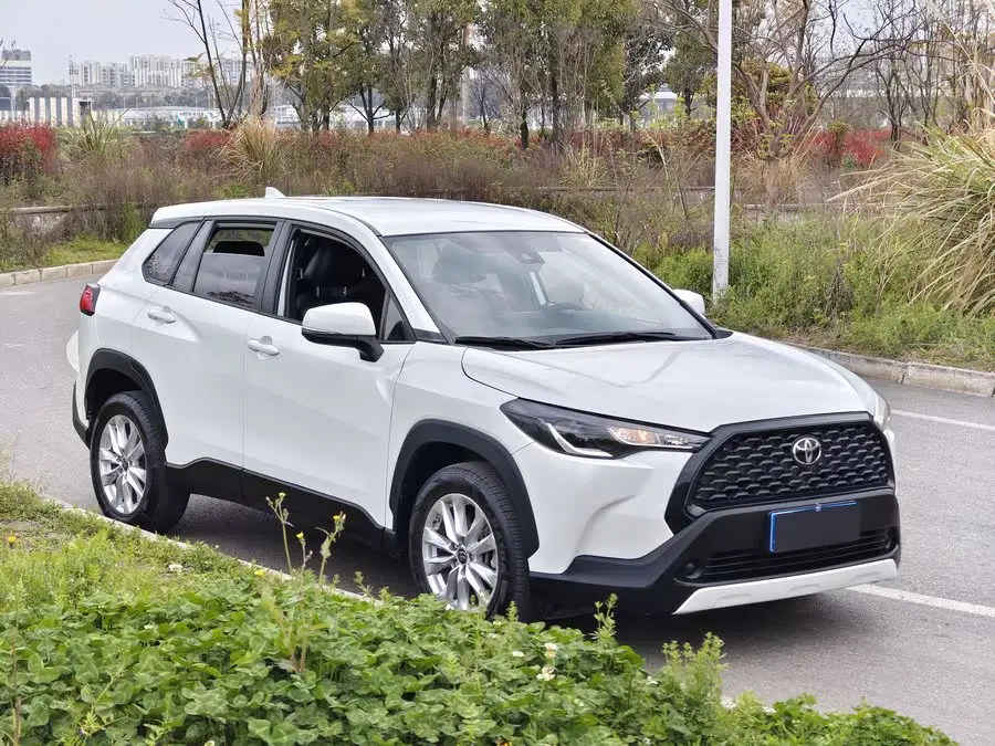 Corolla Cross 2022 2.0L Pioneer Edition