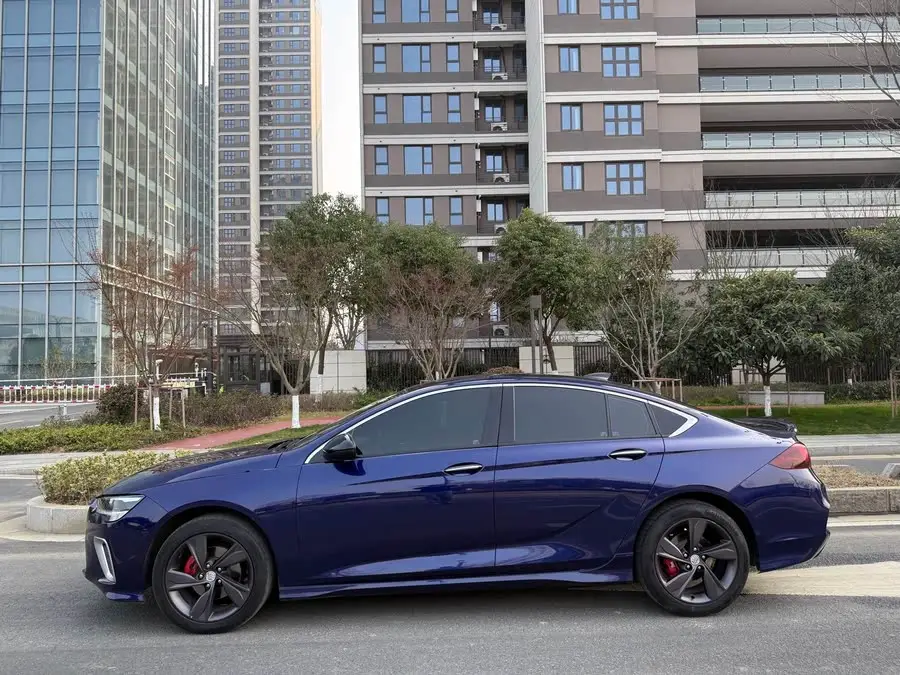 2021 بايك Regal GS 28T النخبة