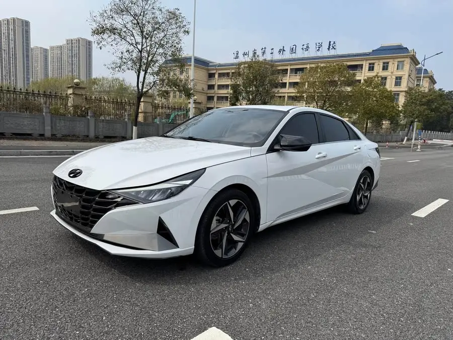 إلنترا 2023 1.5 لتر CVT GLX النخبة