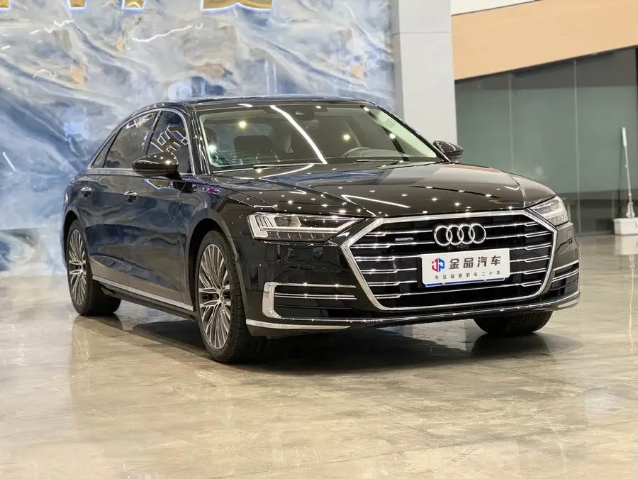 أودي A8 2019 طراز مُعدل بلس A8L 55 TFSI كواترو الرفيع