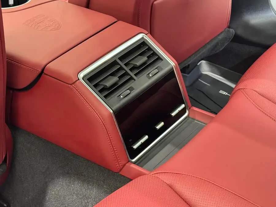 2023 Panamera 2.9T Platinum Edition