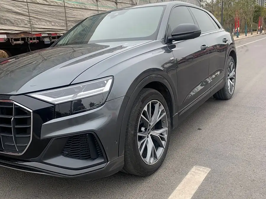 أودي Q8 2022 55 TFSI الفاخرة الديناميكية