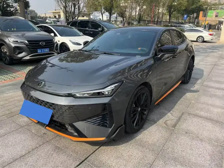 Changan UNI-V 2024 1.5T Premium