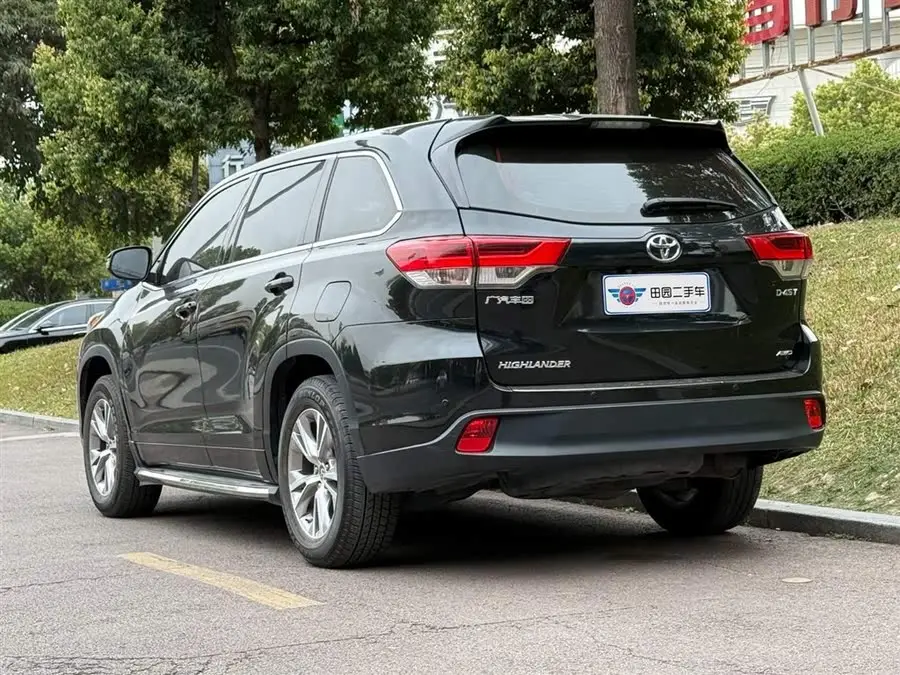 Highlander 2021 2.0T AWD Elite Version 7-seater