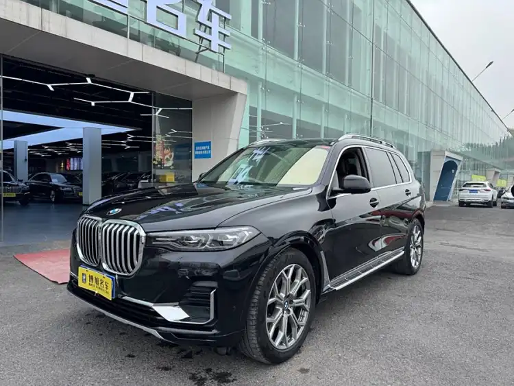 BMW X7 2021 xDrive40i M Sport Package