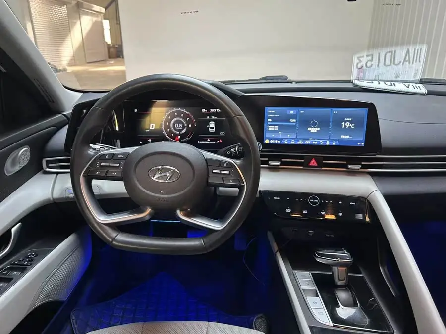 إيلانتر 2021 1.5 لتر CVT LUX بريميوم