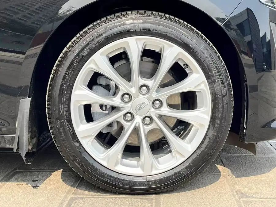 Cadillac CT5 2022 28T Luxury (Standard Version)