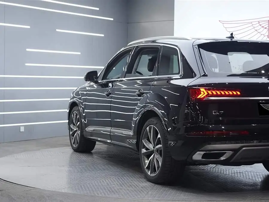 2021 Audi Q7 55 TFSI quattro S line