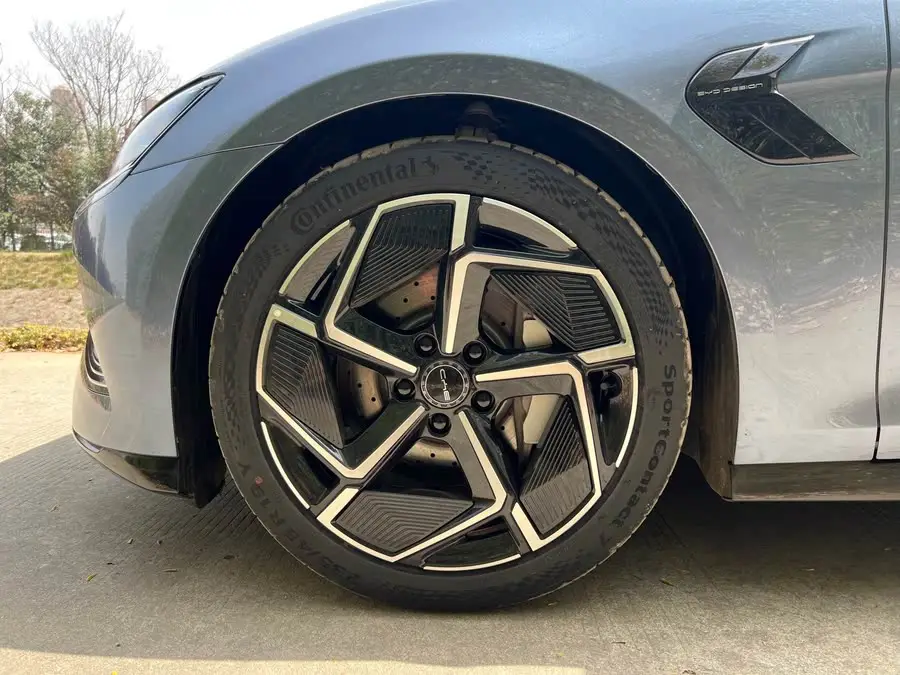 Sealion 2023 Champion Edition 700km Performance Version