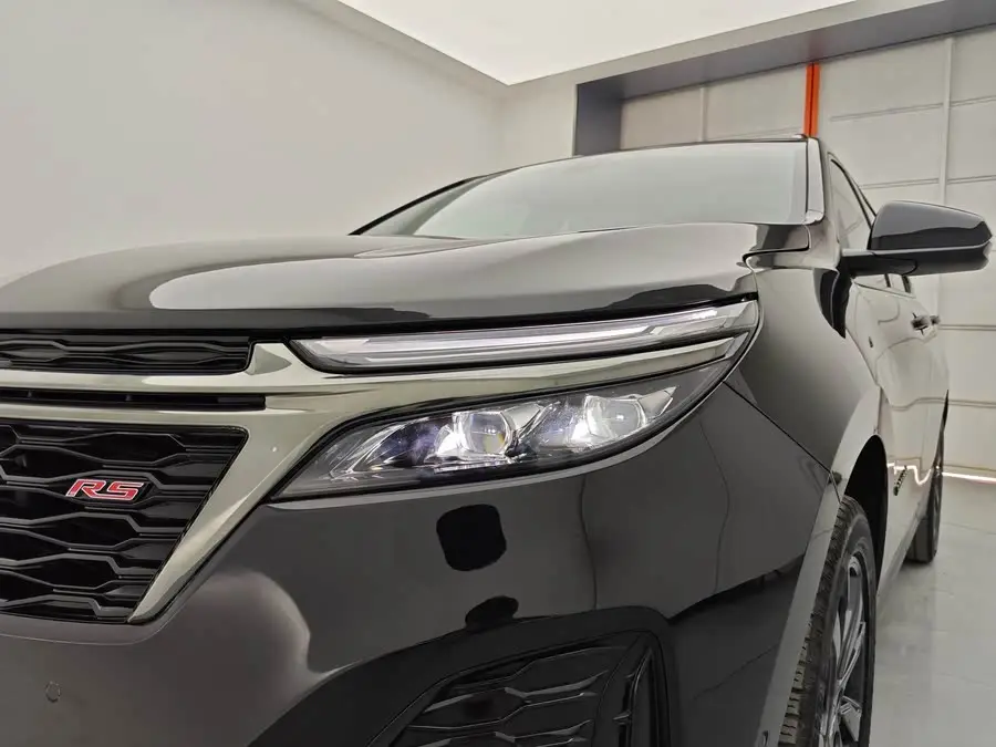 شيفروليه تتبع 2022 550T RS نسخة الدفع الرباعي الذكي