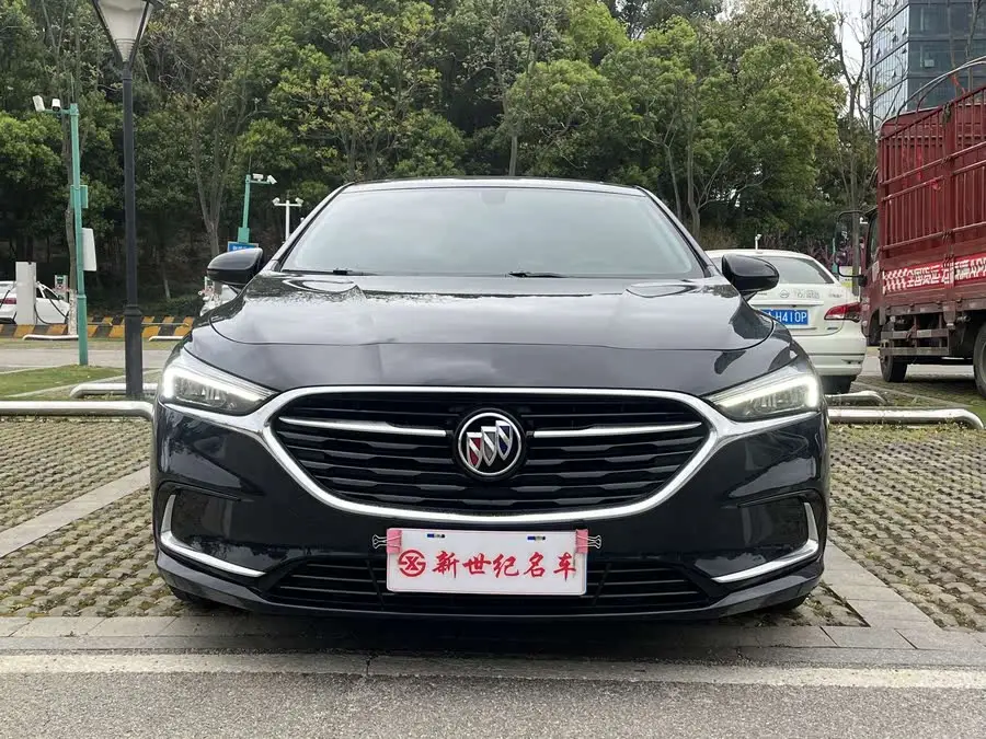 بويك لاكروس 2021 552T فاخرة