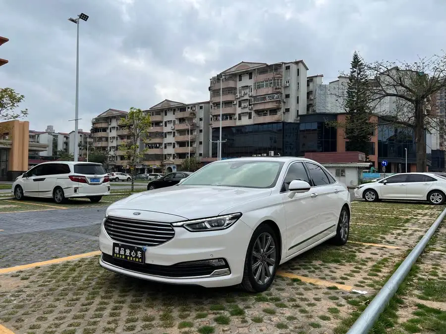 Taurus 2019 EcoBoost 245 Premium