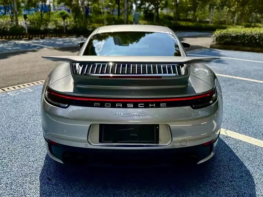 Porsche 911 2023 Carrera 3.0T