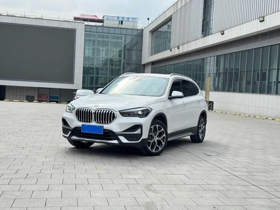 BMW X1 2022 sDrive20Li Luxury Edition