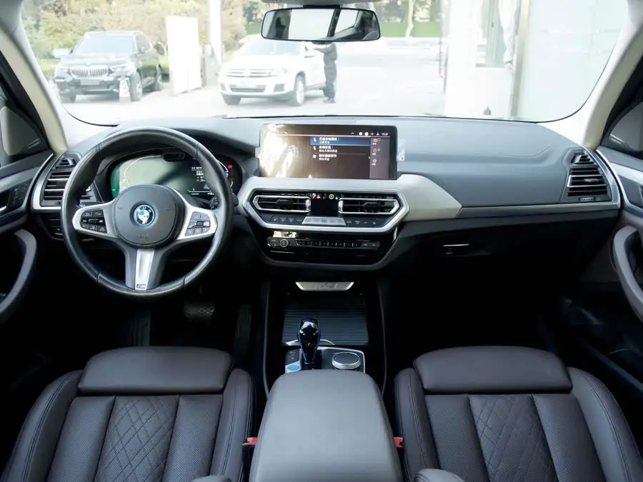 BMW iX3 2021 Model Leading Edition