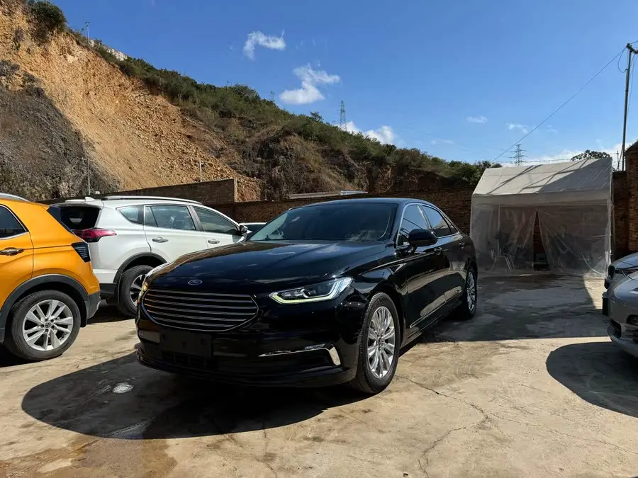 2019 Taurus EcoBoost 245 Enjoy Edition