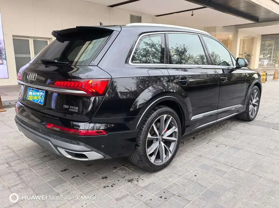 Audi Q7 2020 55 TFSI quattro S line Sport