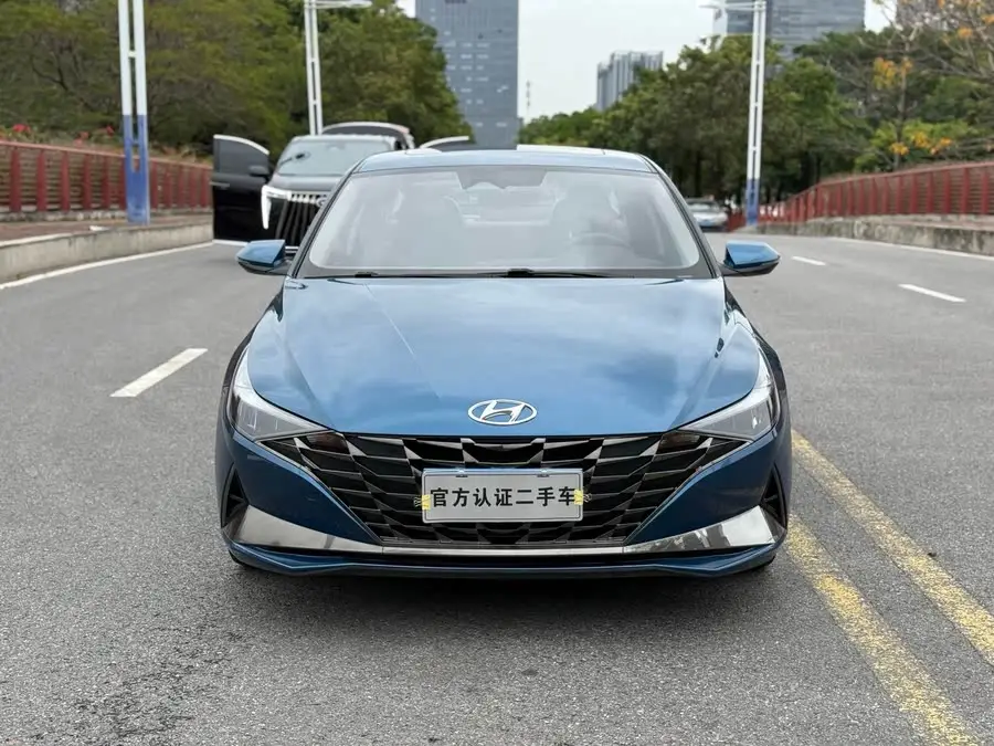Elantra 2021 1.5L CVT LUX Version