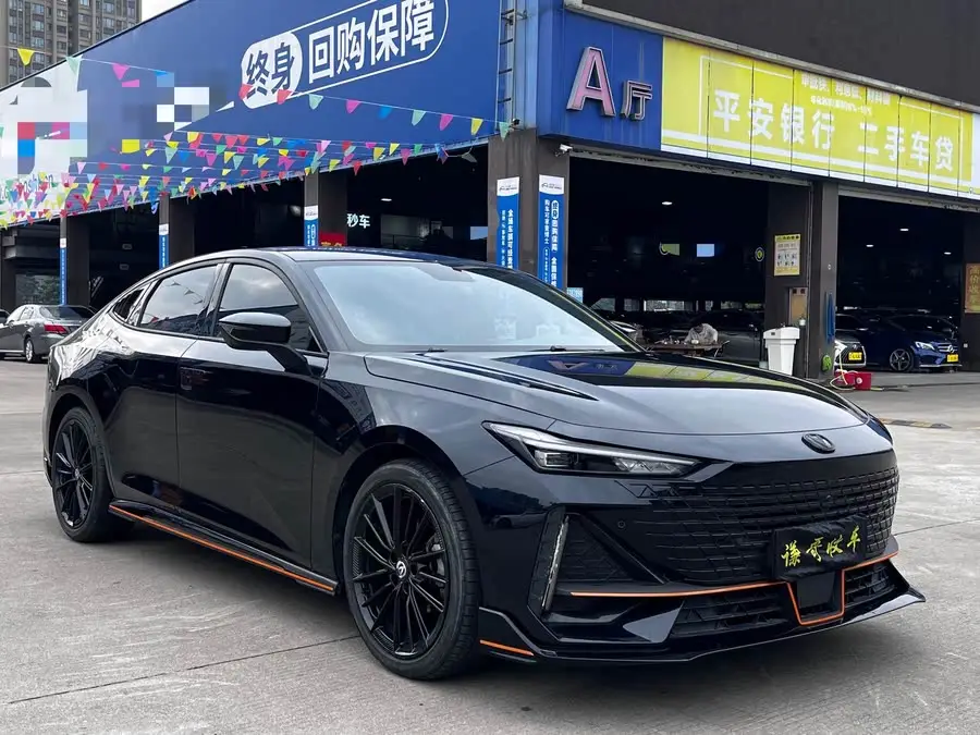 تشانغان UNI-V 2022 نسخة رياضية 1.5T