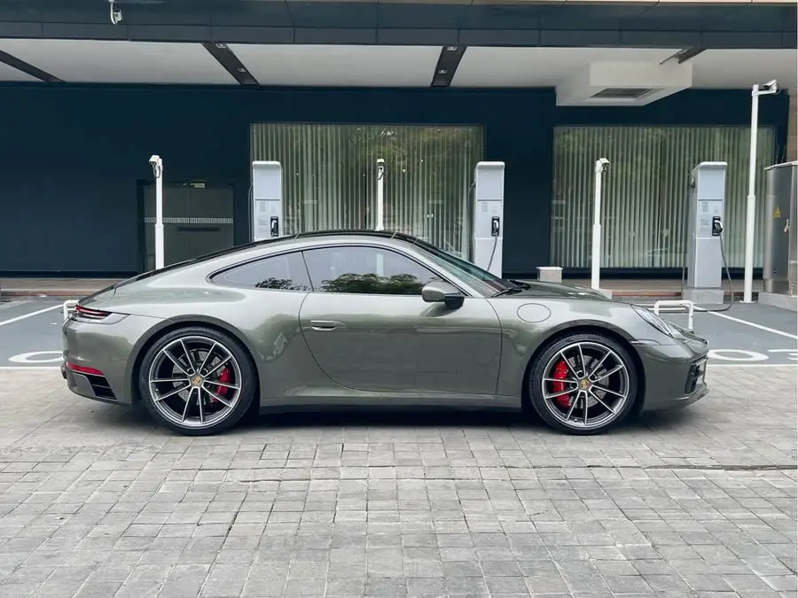 Porsche 911 2022 Carrera S 3.0T