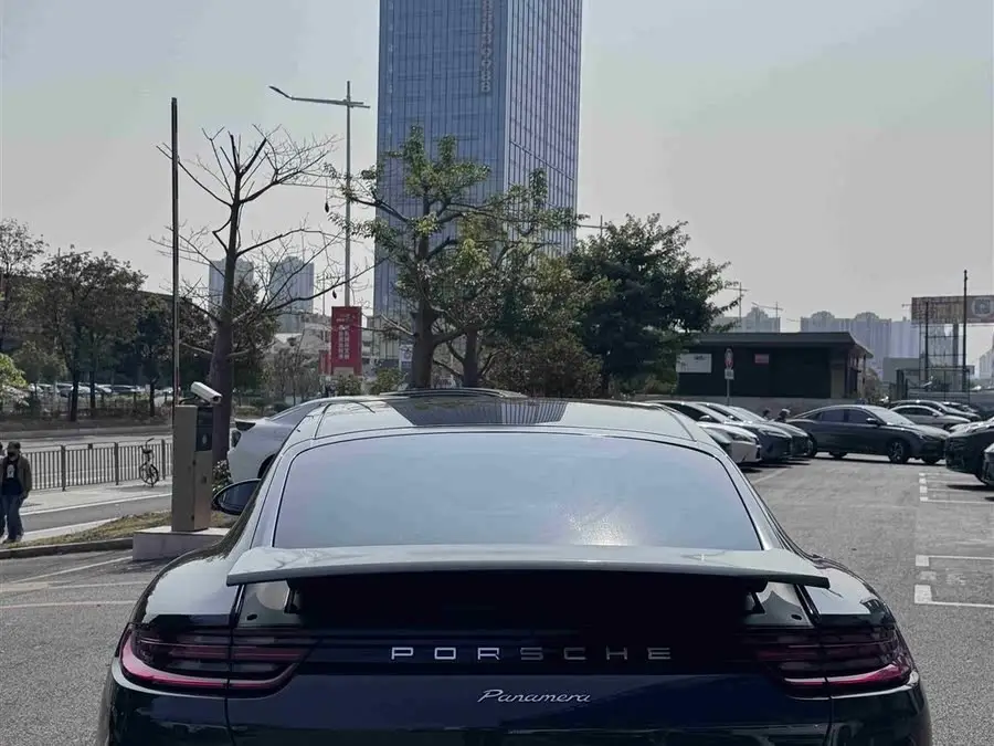 2020 Panamera Panamera 10th Anniversary Edition 2.9T
