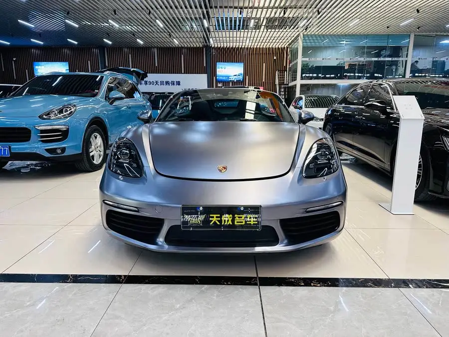 Porsche 718 2020 Model Boxster 2.0T