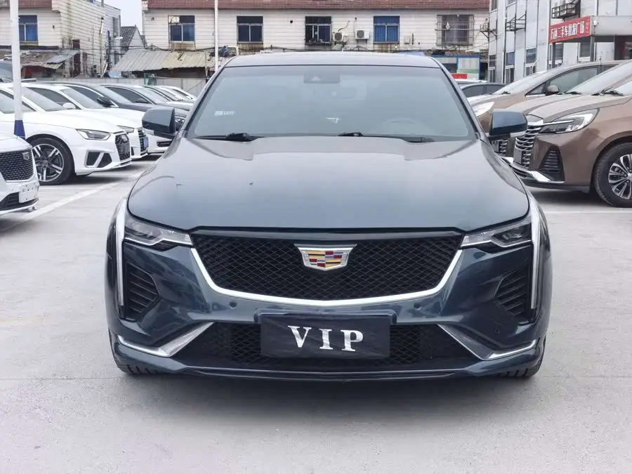 كاديلاك CT4 2020 28T النخبة