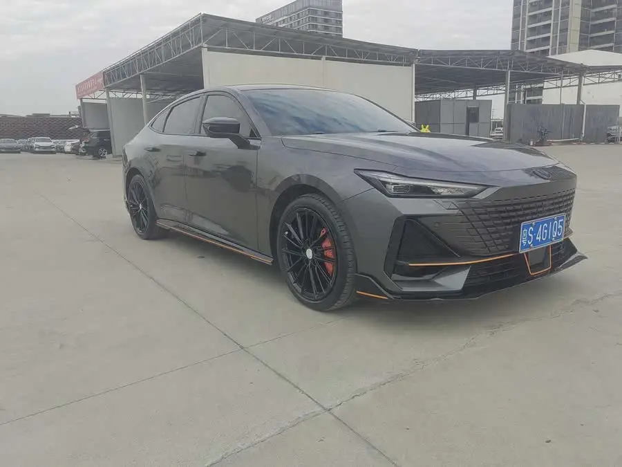 Changan UNI-V 2022 1.5T Sport Version