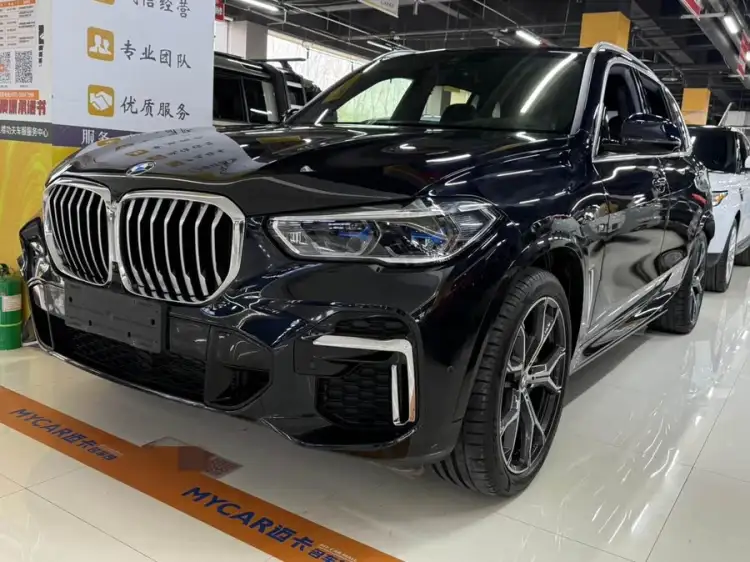 BMW X5 2022 xDrive 40Li M Sport Package
