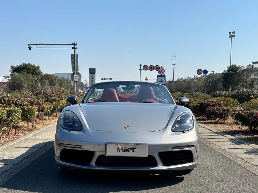 Porsche 718 2020 Model Boxster 2.0T