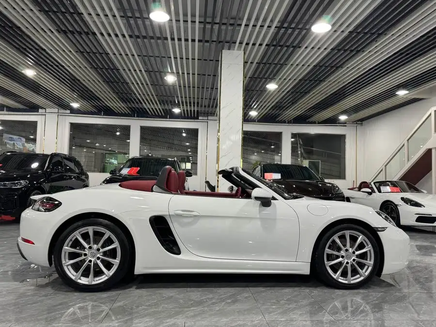 Porsche 718 2022 Boxster 2.0T
