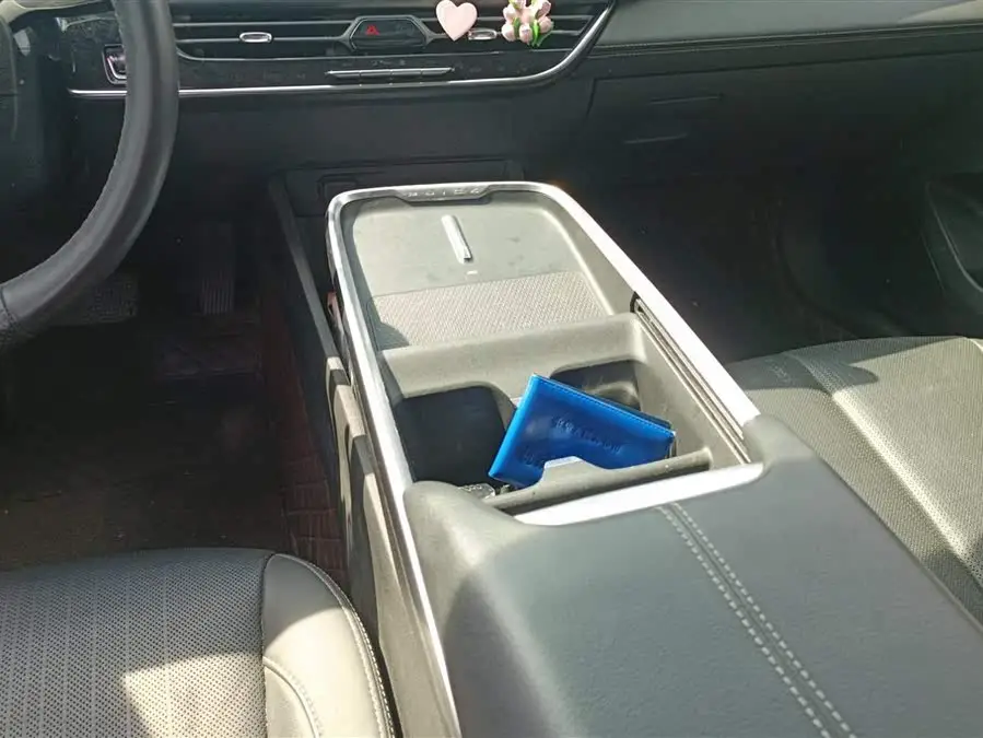 بويك لاكروس 2023 28T بريميوم