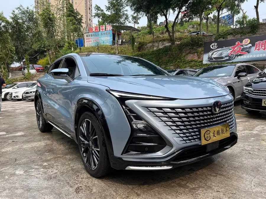 شانجان UNI-T 2023 الجيل الثاني 1.5T إصدار رياضي متميز