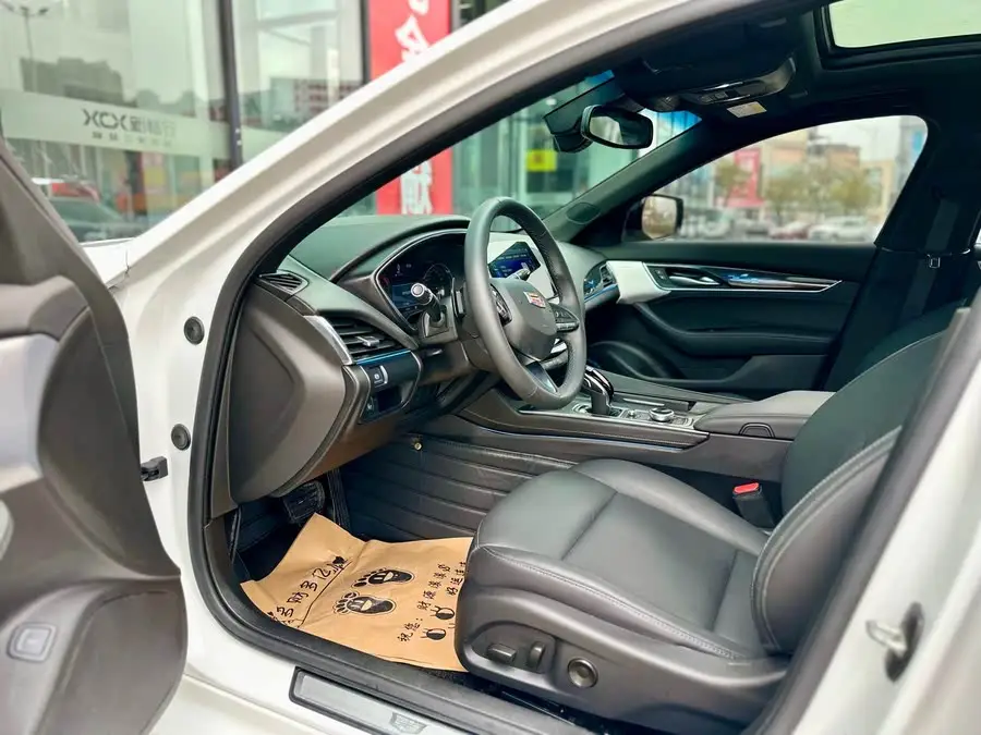 Cadillac CT5 2023 28T Luxury (Standard Version)