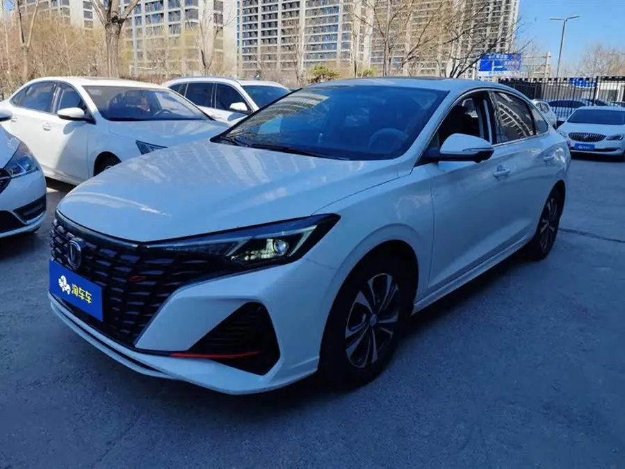 إيدونغ 2022 بلس بلو ويل NE 1.4T GDI DCT النسخة المميزة